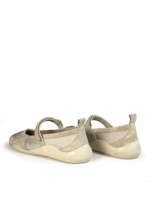 Балетки Vic Matie Ondina с ремешком и замшевыми деталями экрю