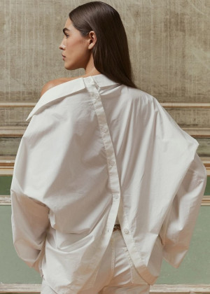 Блузка Mes Demoiselles SOPHIE на пуговицах сзади белая