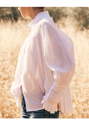 Блузка Mes Demoiselles CRUM хлопковая с кружевным викторианским воротником белая