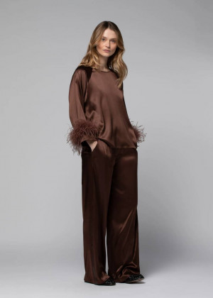 Блузка MAX&MOI TRISS с отделкой перьями коричневая